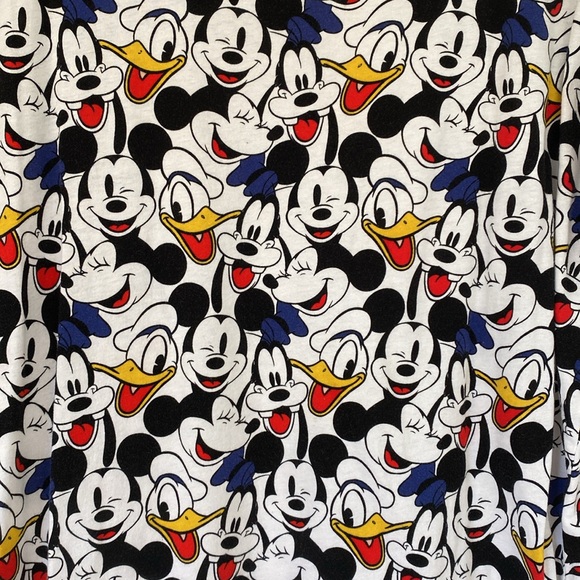 H&M Disney Mickey Mouse, Minnie Mouse, Goofy, Donald Duck All Over Print SS Tee - Picture 3 of 9